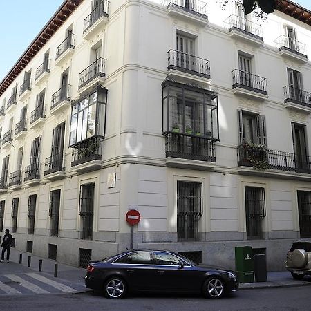 Gran Via Suites Мадрид Екстериор снимка