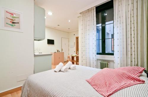 Gran Via Suites Мадрид Екстериор снимка