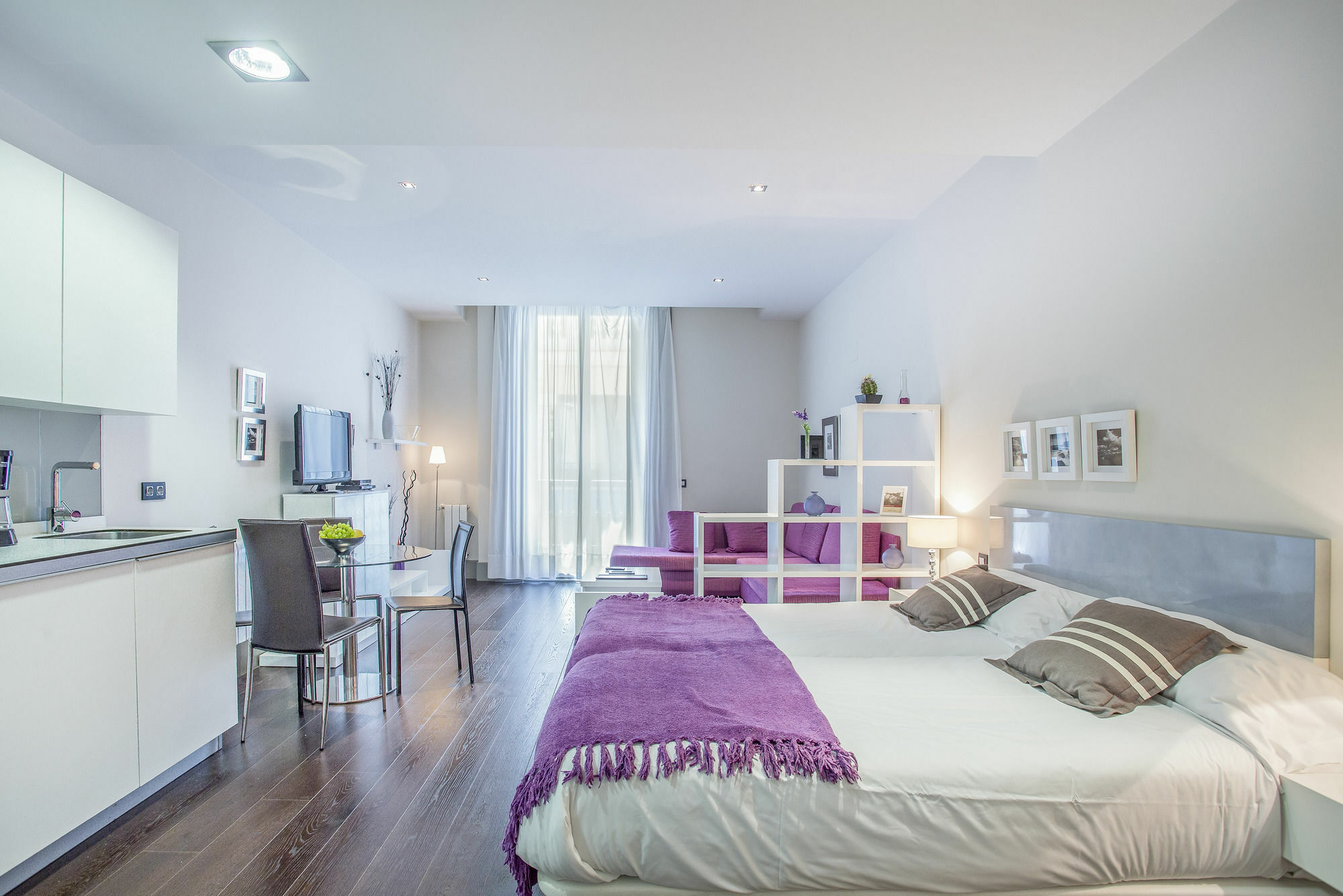 Gran Via Suites Мадрид Екстериор снимка